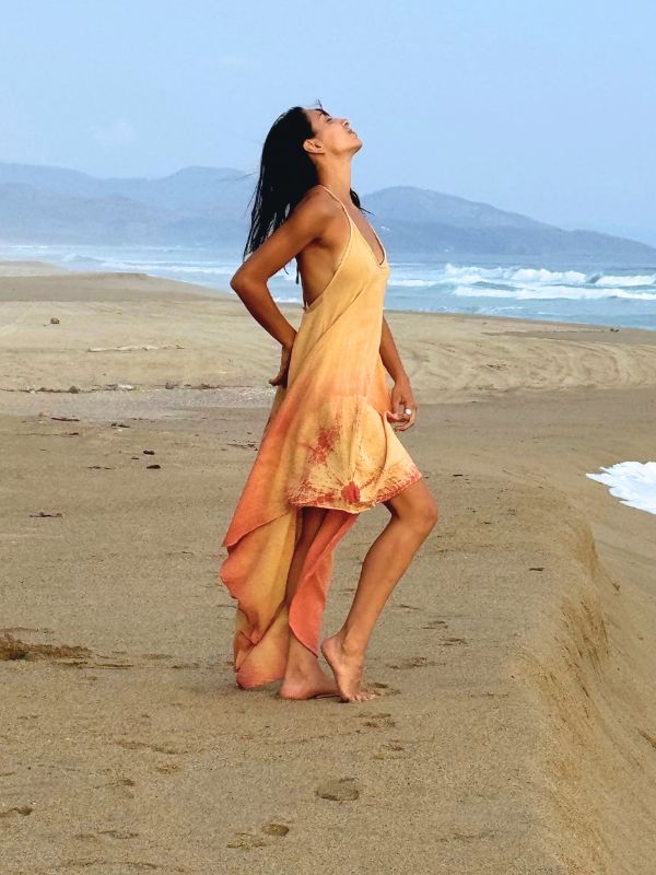 Vestido Rebeca Tie Dye Espiral Naranja Coral